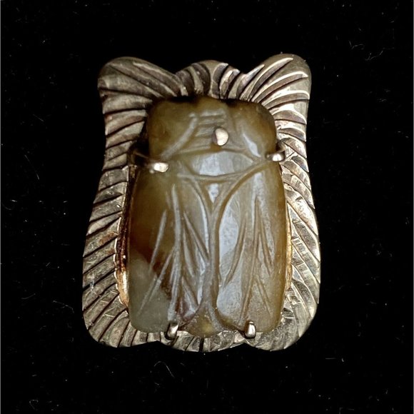 c1976 Carved Jade Cicada 14K Gold Handmade Pendant Brooch Combo Vintage Jewelry - Picture 2 of 12